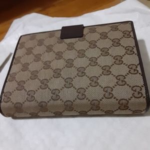 Gucci Planner/ calendar w/extras!